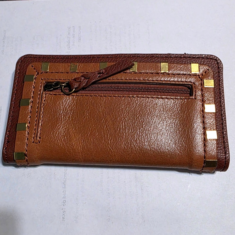The Sak Iris Large Slim Bifold Wallet Brown Leather Gold Studded Cognac Two-Tone - Picture 2 of 7